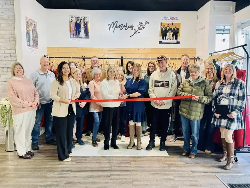 Ribbon cutting celebrating a local small business supported by the Crawford County Chamber of Commerce